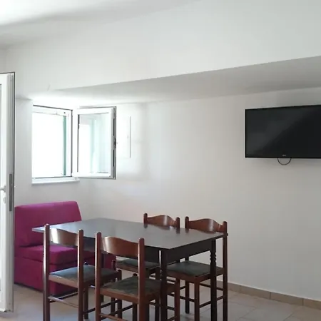 Apartment Gemuetliche Emil By Interhome *